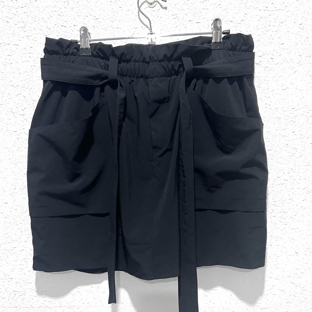 Athleta Black skyline‎ skort 8
